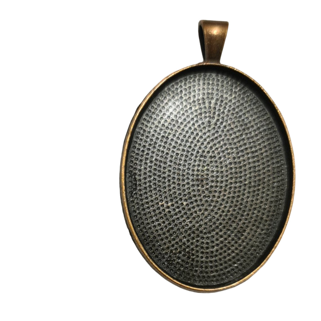 Copper plated oval Pendant 4x3cm