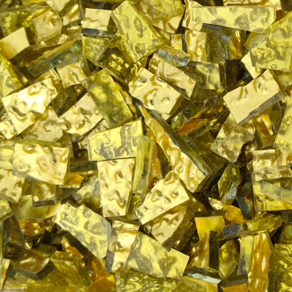 Wavy Gold Spizzi on clear glass